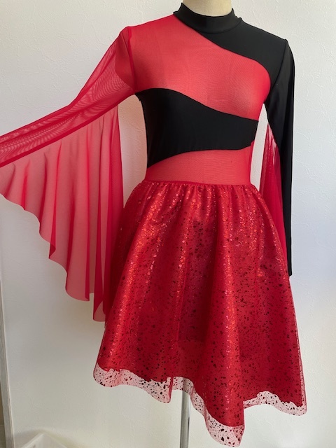 早替え衣装　赤シフォン